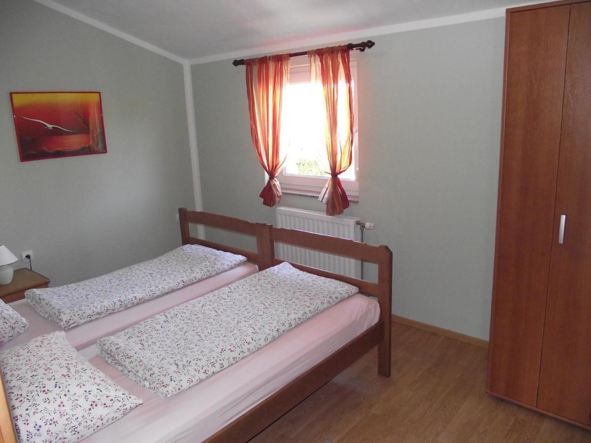 Apartments with a parking space Novi Vinodolski - 15823 Zewnętrze zdjęcie